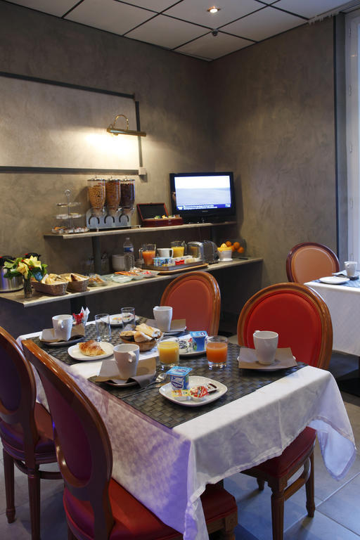 Adonis Marseille Vieux Port - Hotel Du Palais Eksteriør billede